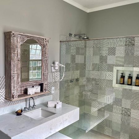 Vila Angatu Eco Resort Spa 산타 크루스 카브랄리아 외부 사진