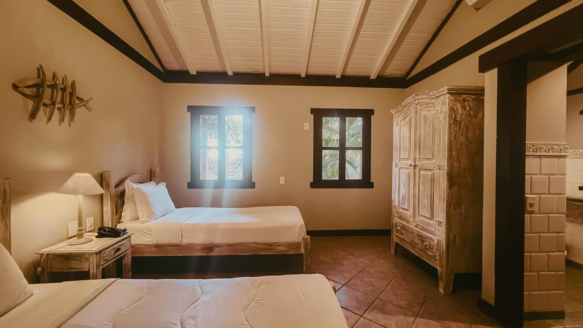 Vila Angatu Eco Resort Spa 산타 크루스 카브랄리아 외부 사진