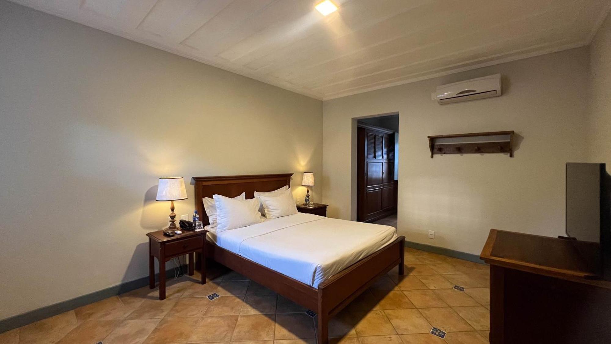 Vila Angatu Eco Resort Spa 산타 크루스 카브랄리아 외부 사진