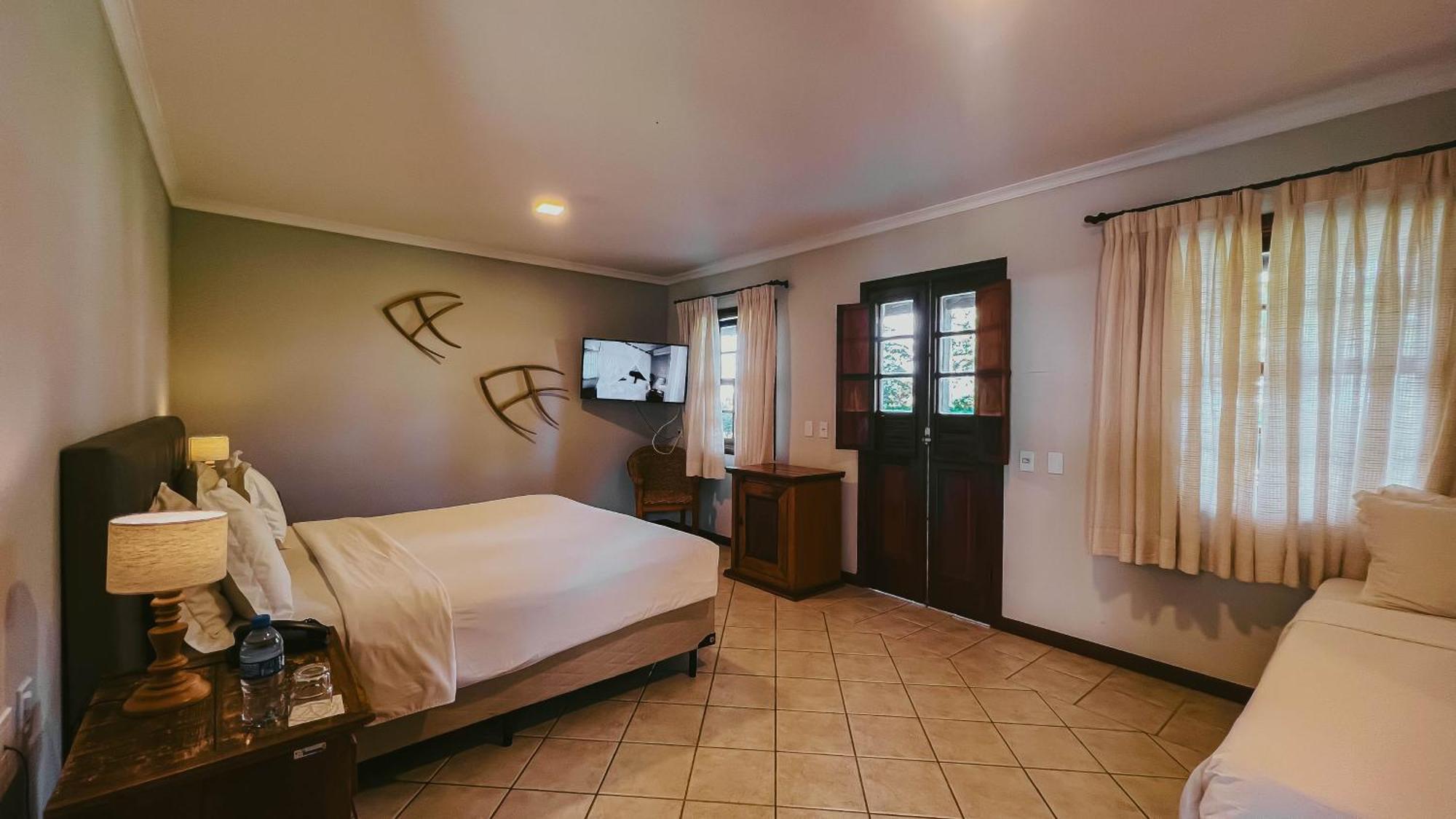 Vila Angatu Eco Resort Spa 산타 크루스 카브랄리아 외부 사진