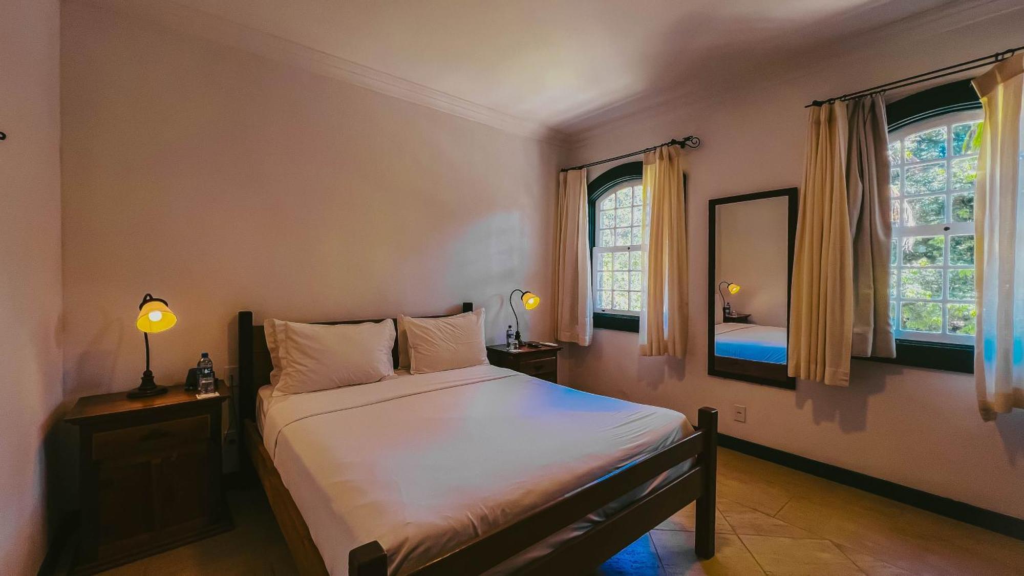 Vila Angatu Eco Resort Spa 산타 크루스 카브랄리아 외부 사진